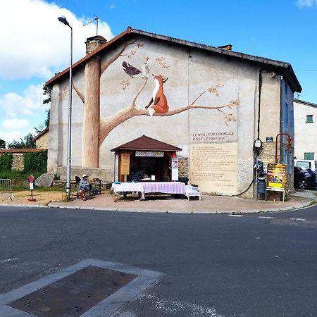 Saint-Amant-Roche-Savine Jolie Maison De Bourg Tout Equipee 10Km D'Ambert חדר תמונה